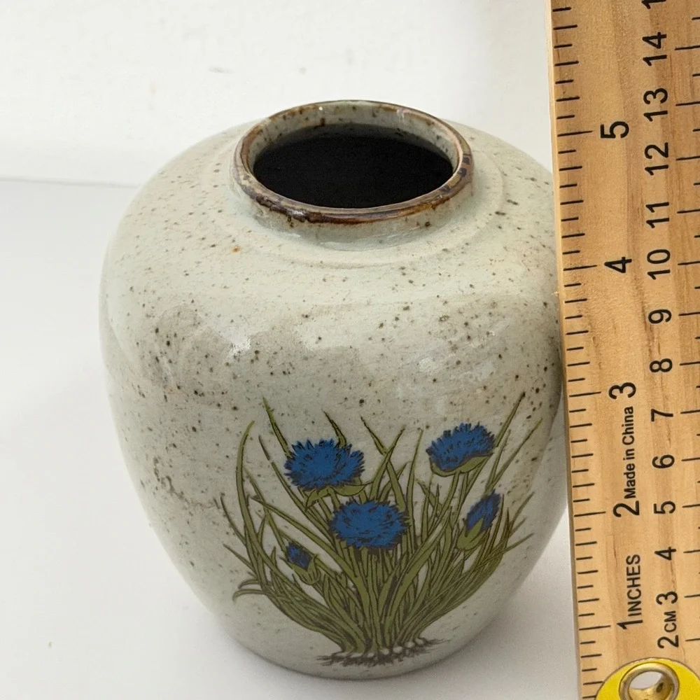 Takahashi Bud Vase Unisex OS Cream Blue Cornflower Speckled Stoneware Japan